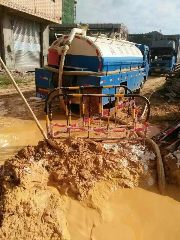 南宝镇工地淤泥清淤