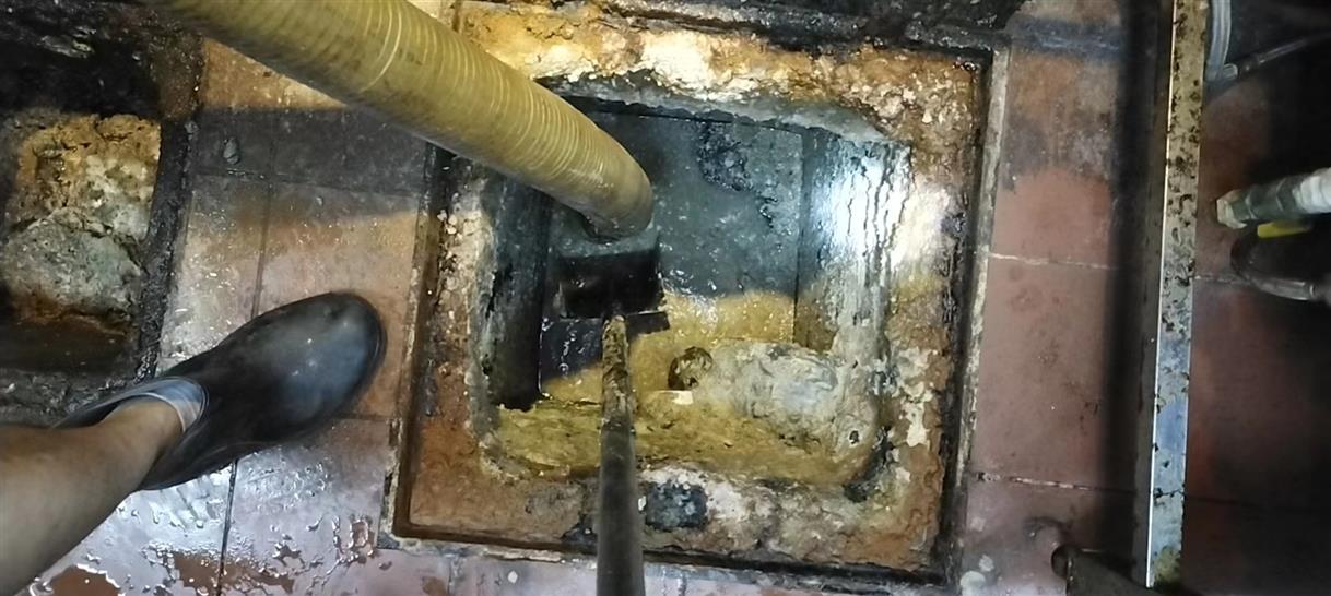 南宝镇化油池清理-污水池清掏