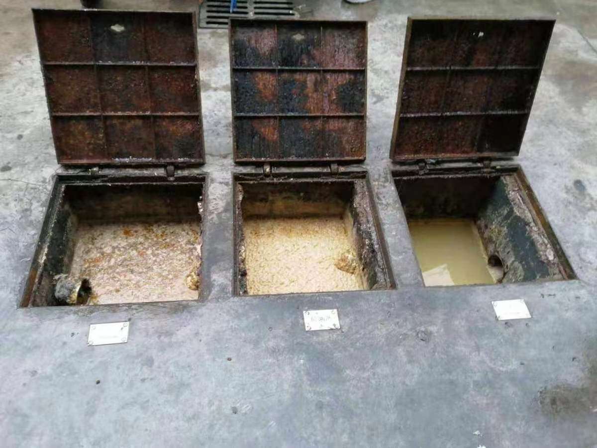 南宝镇清理隔油池-污水池清掏